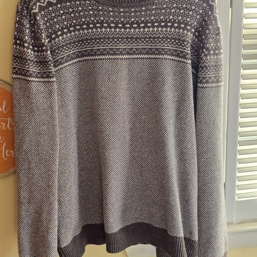 British Khaki Taupe & White Crewneck Knit Sweater